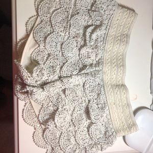 ❤️ 3/60 White cream rewind lace shorts